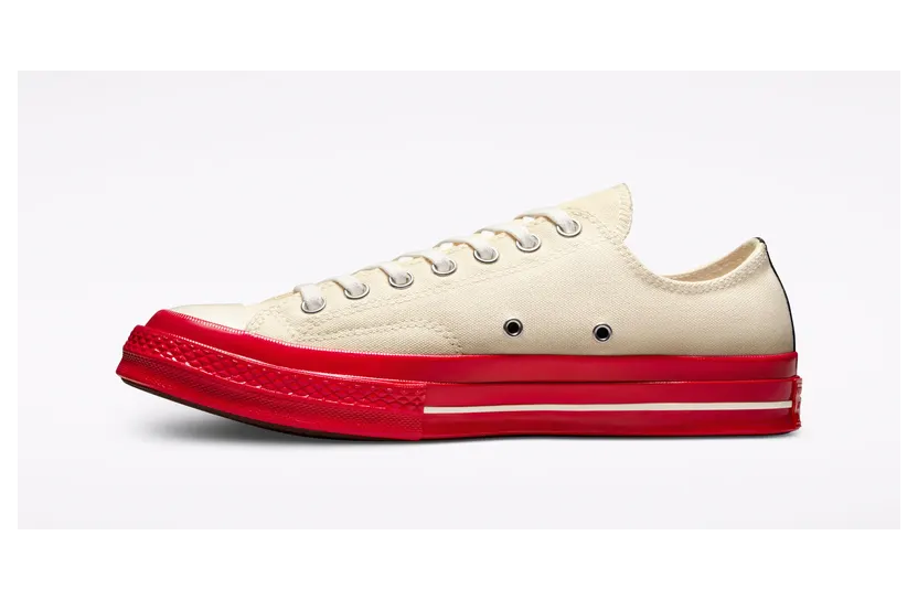 converse-chuck-taylor-all-star A01796C