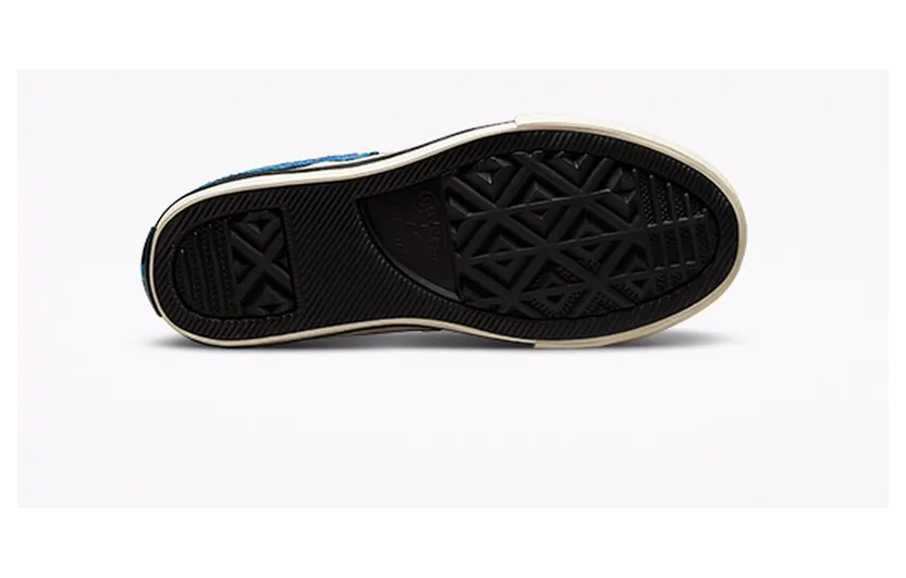 converse-chuck-taylor-all-star 372483C