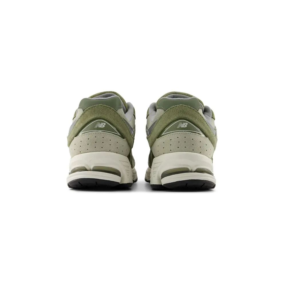 New Balance 2002R “Dark Olivine” (U2002RCA)