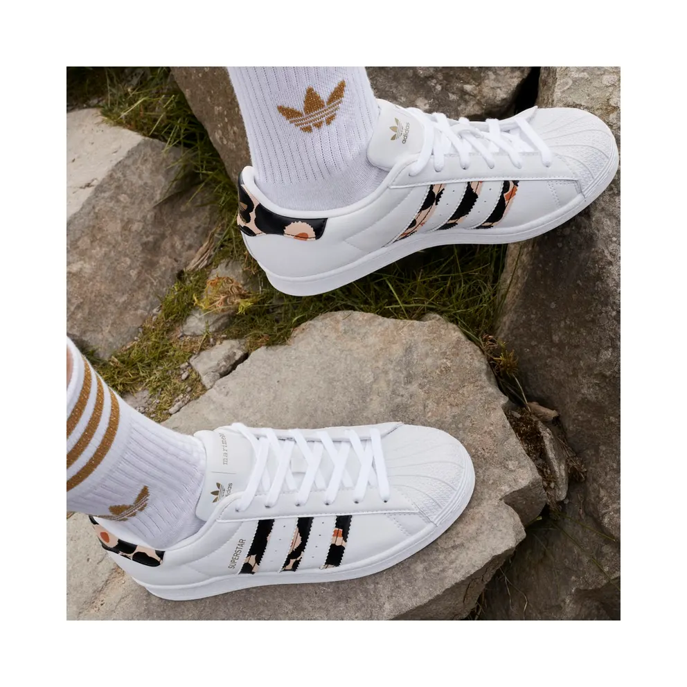 adidas Marimekko Superstar Cloud White / Core Black / Gold Metallic (H04076)