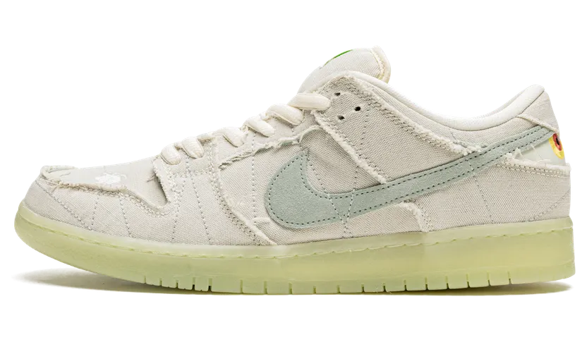 Nike SB Dunk Low Mummy (DM0774-111)