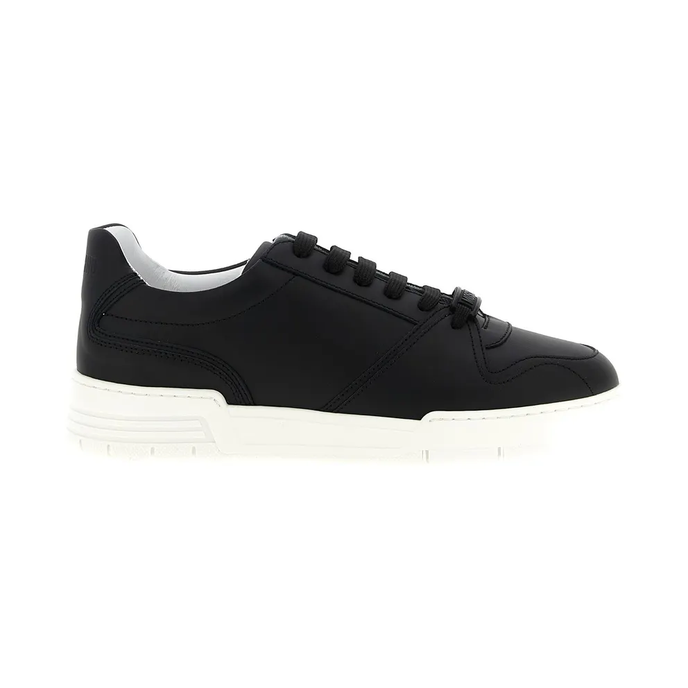Moschino Kevin “Black” (MB15214G0NGA0000)