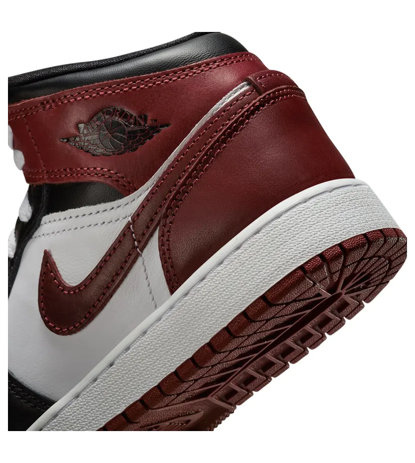 air-jordan-1 HF3193-102