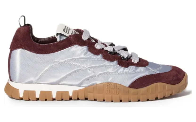 Miu Tyre Sneakers aus technischem Gewebe und Wildleder – Grau (5E417EFD0053ZOF)