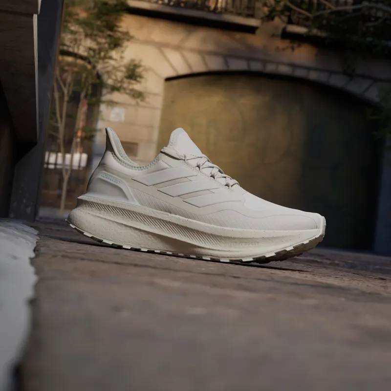 adidas Ultra Boost 5 Gore-Tex Beige Semi Flash Aqua (JQ5373)