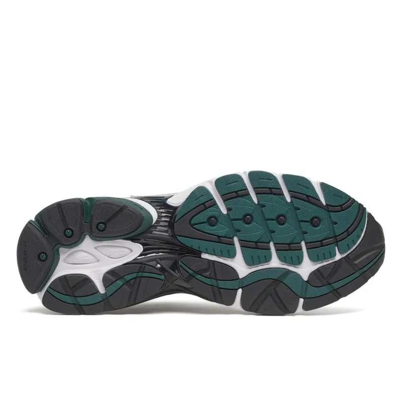 SAUCONY ProGrid Omni 9 OG “White / Pine Green” (S70739-56)