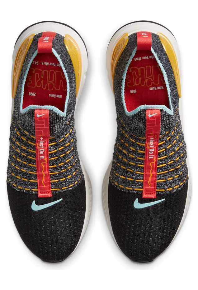 nike-free CZ8137-001