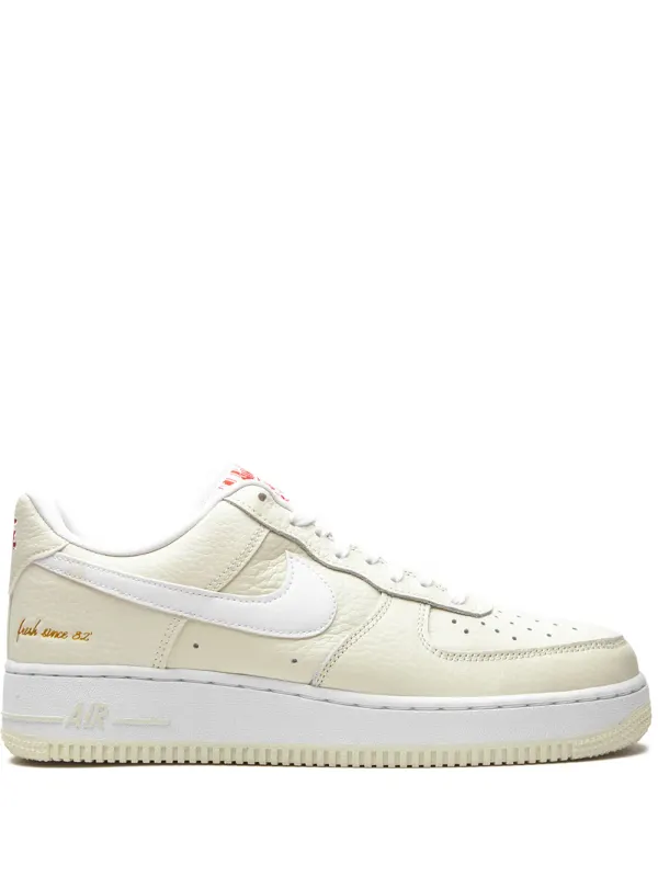 Nike Air Force 1 low-top – Beige (CW2919)