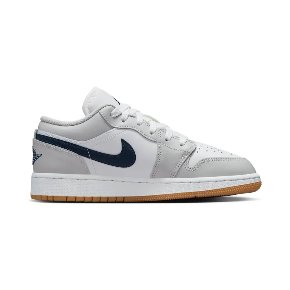 Jordan 1 Low GS “White Neutral Grey Gum Midnight Navy” (553560-146)