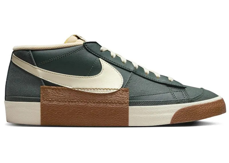 Nike Blazer Low Pro Club Vintage Green Light British Tan Gum Dark Brown Coconut Milk (FV0337-300)