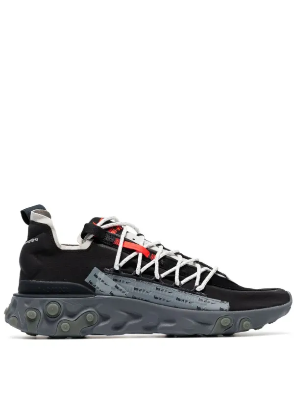 Nike ‘ISPA React’ – Black (AR8555)