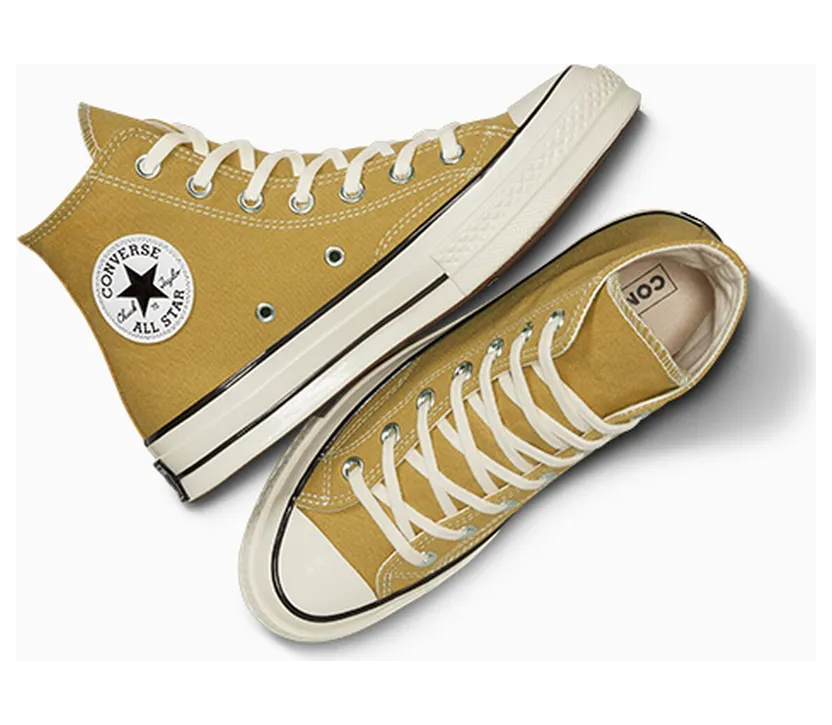 converse-chuck-taylor-all-star A04590C