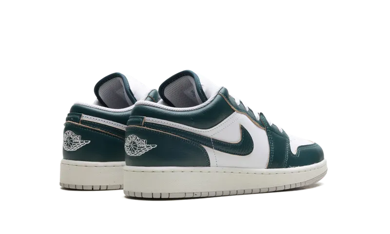 Jordan 1 Low SE GS “Oxidized Green” (FQ8041-300)