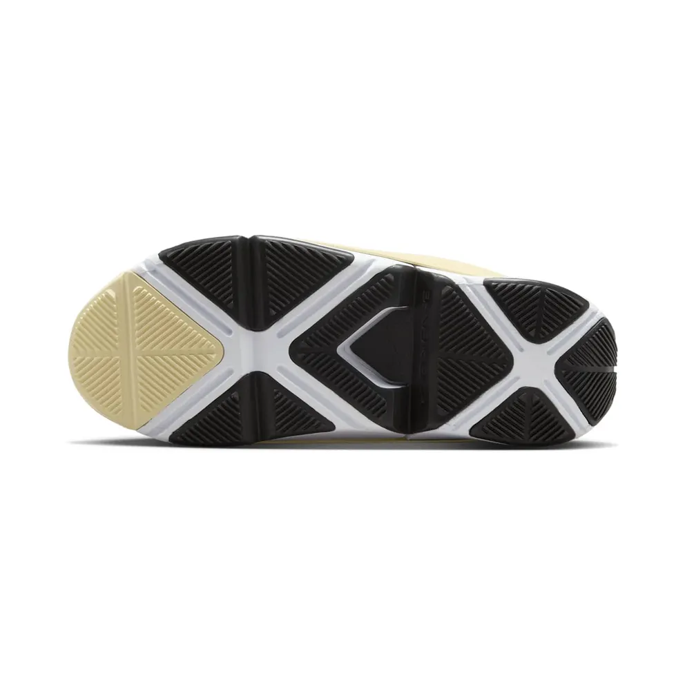 Nike Go FlyEase Alabaster Muslin White Black (DR5540-700)