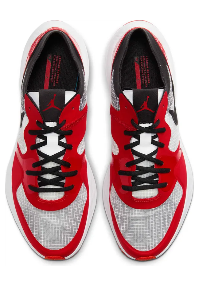 jordan-zoom CI0055-106
