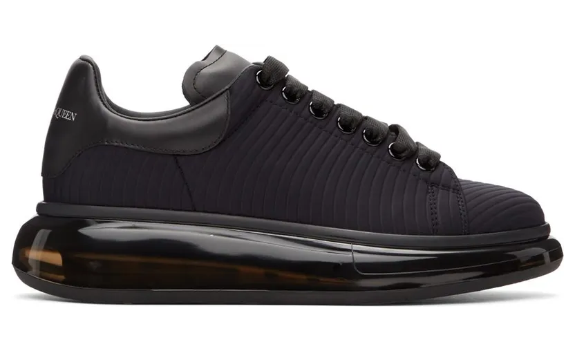 Alexander McQueen Black Neoprene Oversized 1000 BLACK/ (634610W4LA1)