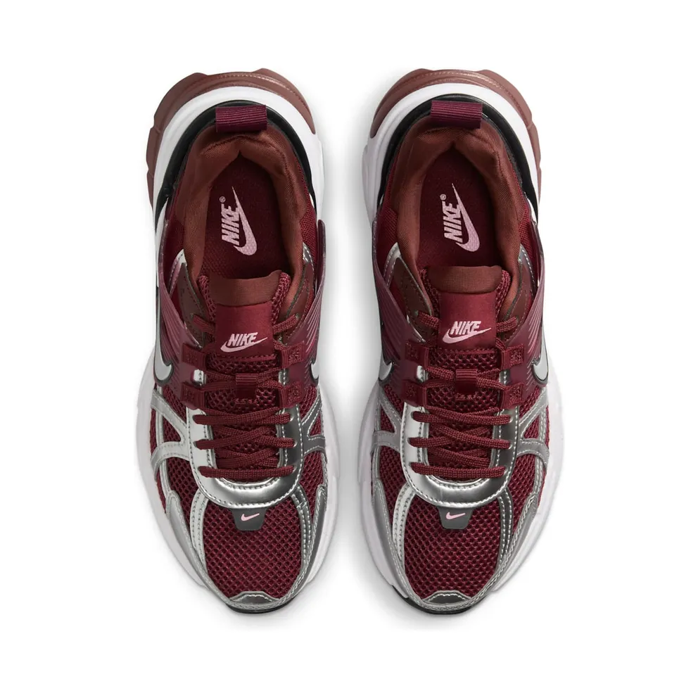 Nike V2K Run (dark team red / mtlc platinum / night maroon) – FD0736-601