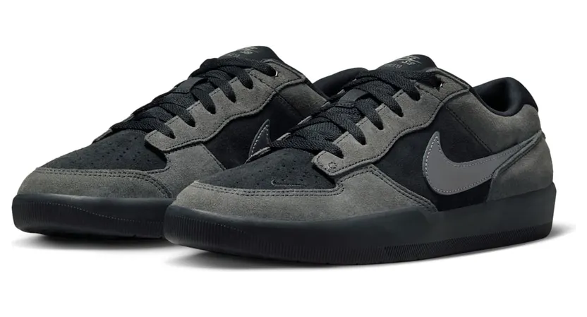 nike-air-force IR1819-010