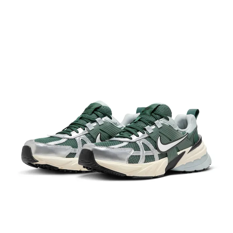 Nike V2K Run “Vintage Green” (HJ4497-300)