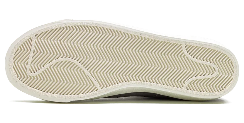 nike-blazer FD0235-001