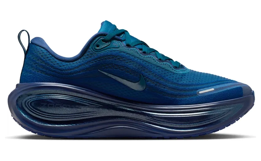 nike-vomero-plus IM7389-499