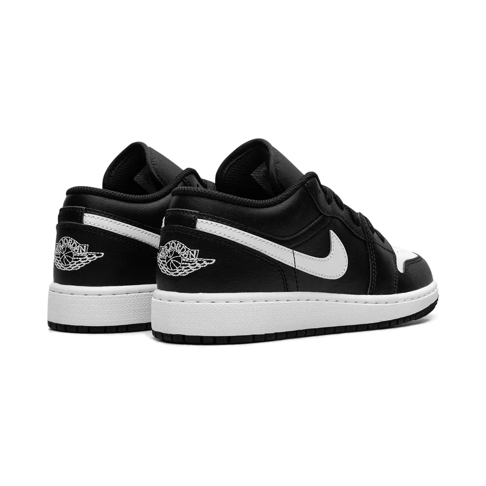 Jordan 1 Low GS “Black Summit White” (553560-043)