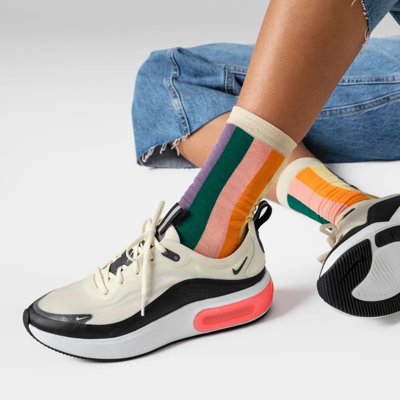 Nike Air Max Dia Pale Ivory (W) Pale Ivory/Black-Summit White-Bright Crimson (AR7410-101)