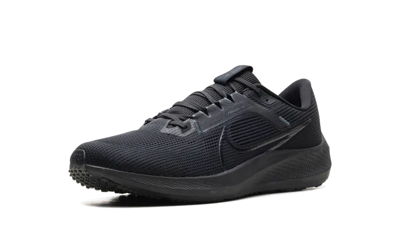 Nike Air Zoom Pegasus 40 “Black” (DV3853-002)