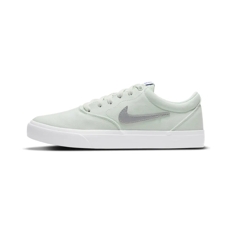 Nike SB Charge Canvas “Barely Green / Sapphire / Metallic Platinum” (CD6279-302)