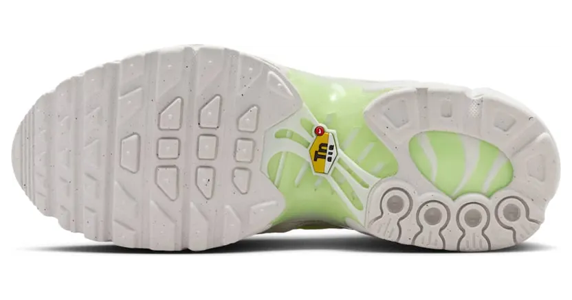 nike-air-max CD0609-046