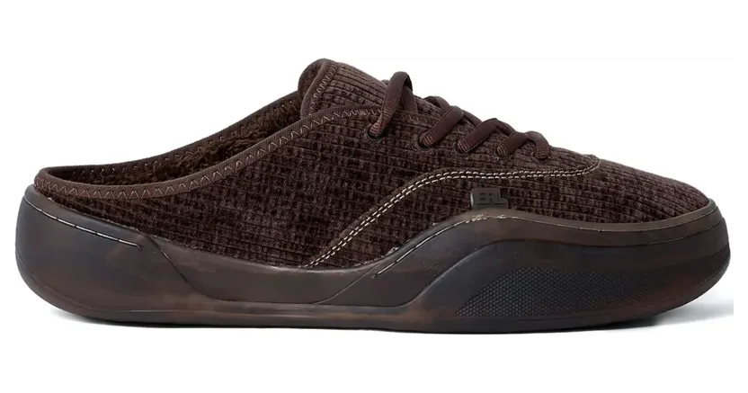 Erl Ribfluwelen slip-on “Brown” (ERL11SH07)