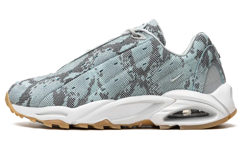 Nike NOCTA Hot Step “Light Pumice/White” (DR0508-002)