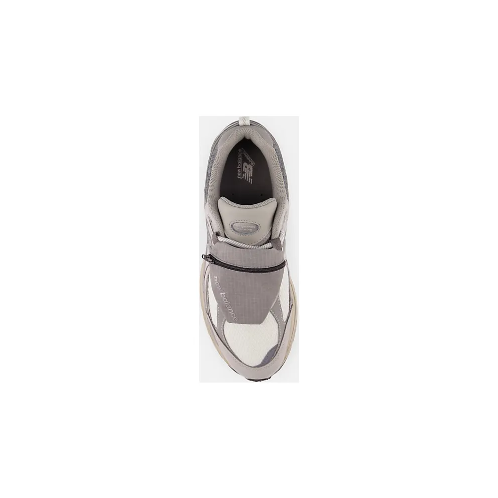 New Balance 2002R “Grey Pocket” (M2002RVC)