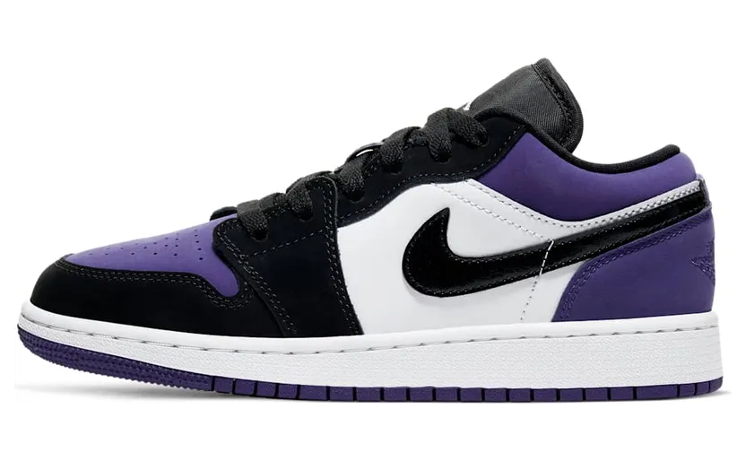 Air Jordan 1 Low GS “White / Court Purple / Black” (553560-125)