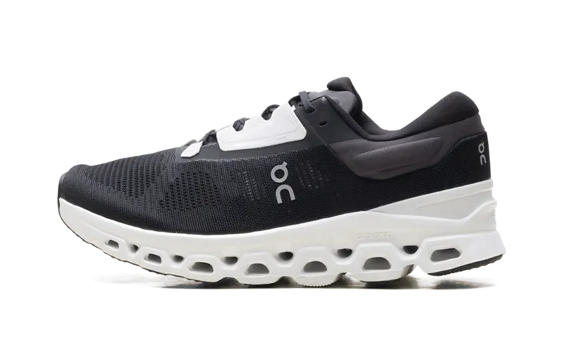 On Running Cloudstratus 3 “Black” (3MD30111197)