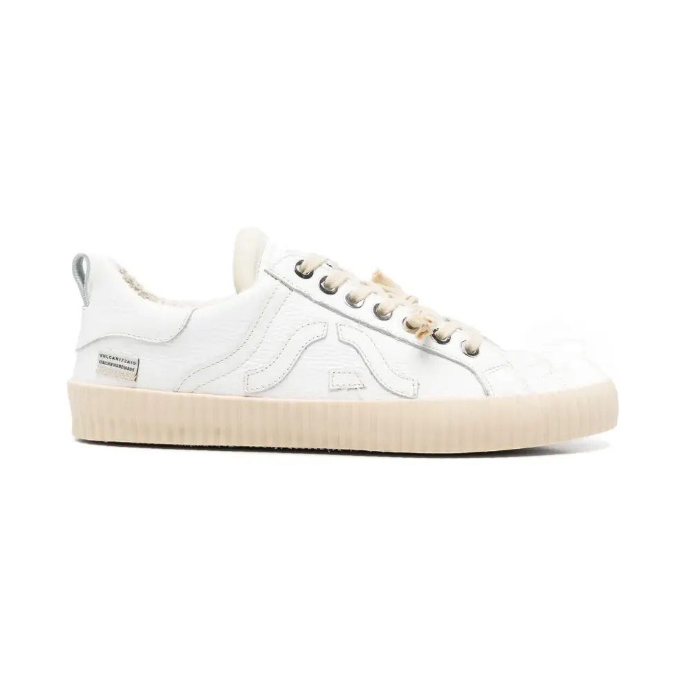 springa Wavy mit Logo-Applikation – White (WL2LTHTEXA1EYR)