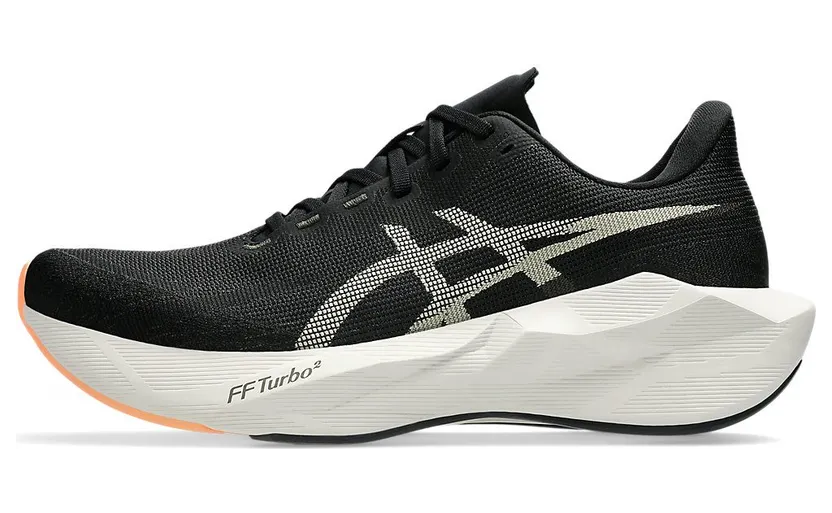 Asics Novablast™ 6 1011C243-001