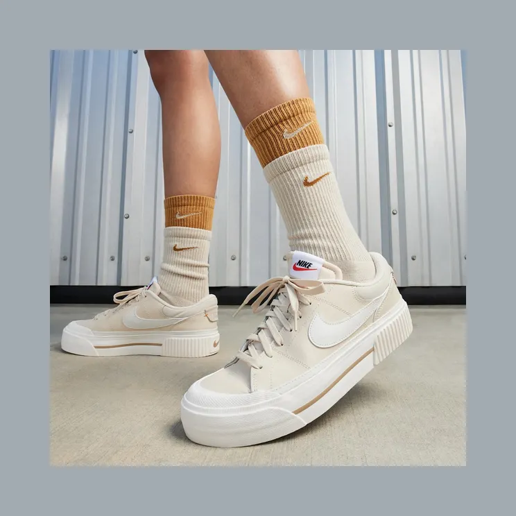 nikecourt DM7590-200