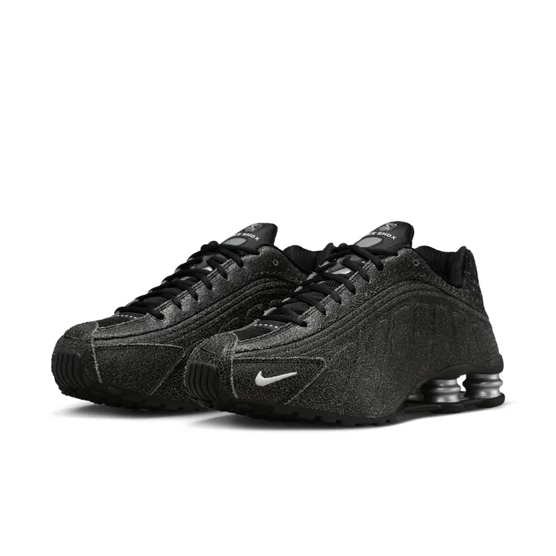 Nike Shox R4 “Distressed Leather – Black” (IO4544-002)
