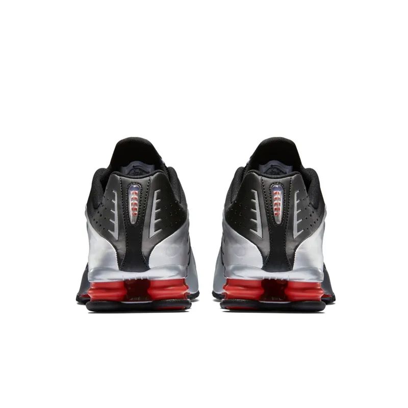 Nike Shox R4 Black Silver Orange (2015) Black/Metallic Silver-Max Orange-Metallic Silver (104265-065)