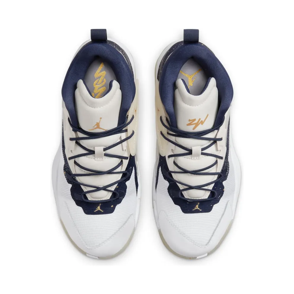 Zion 1 Younger Kids’ Brown (DC2024-241)