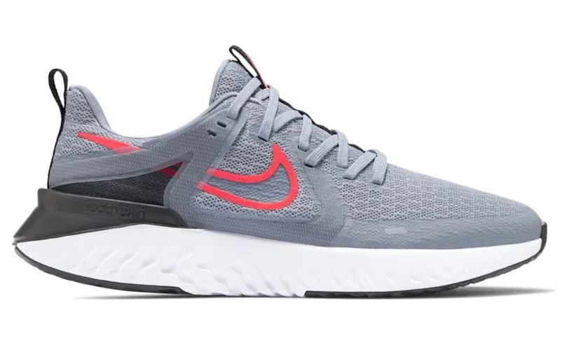 Nike Legend AT1368-402