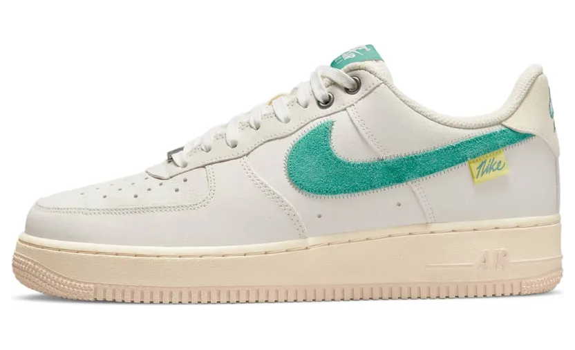 nike-air-force DO5876-100