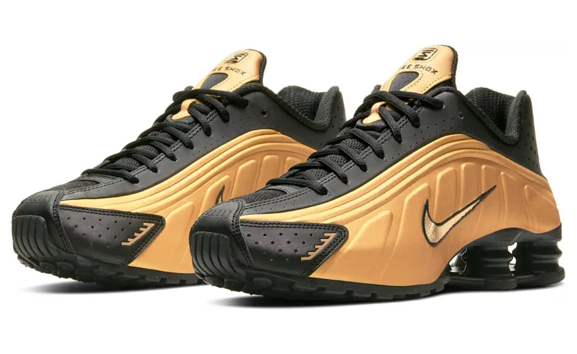 nike-shox 104265-702