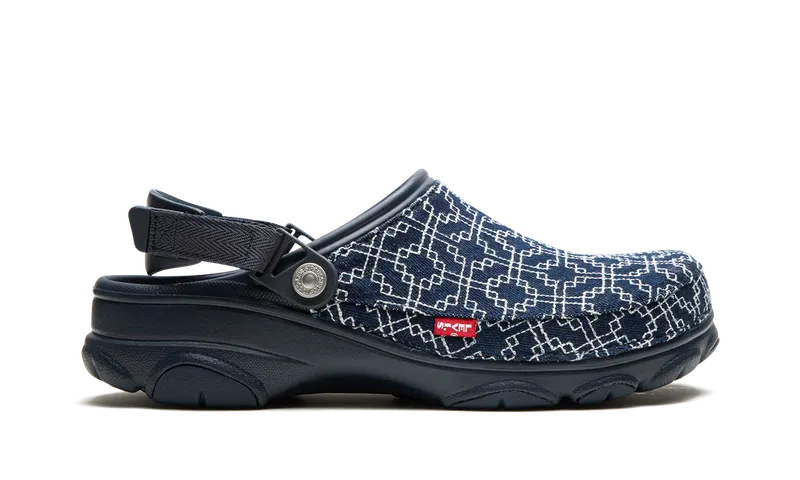 Crocs Classic All Terrain Clog “Levi’s – Shasiko Navy” (208917-410)