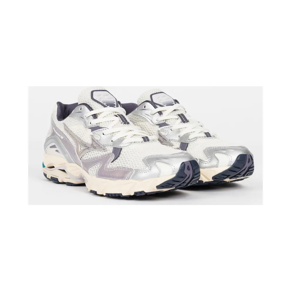 Mizuno Wave Rider 10 – “Snow White Greystone” (D1GA243105)