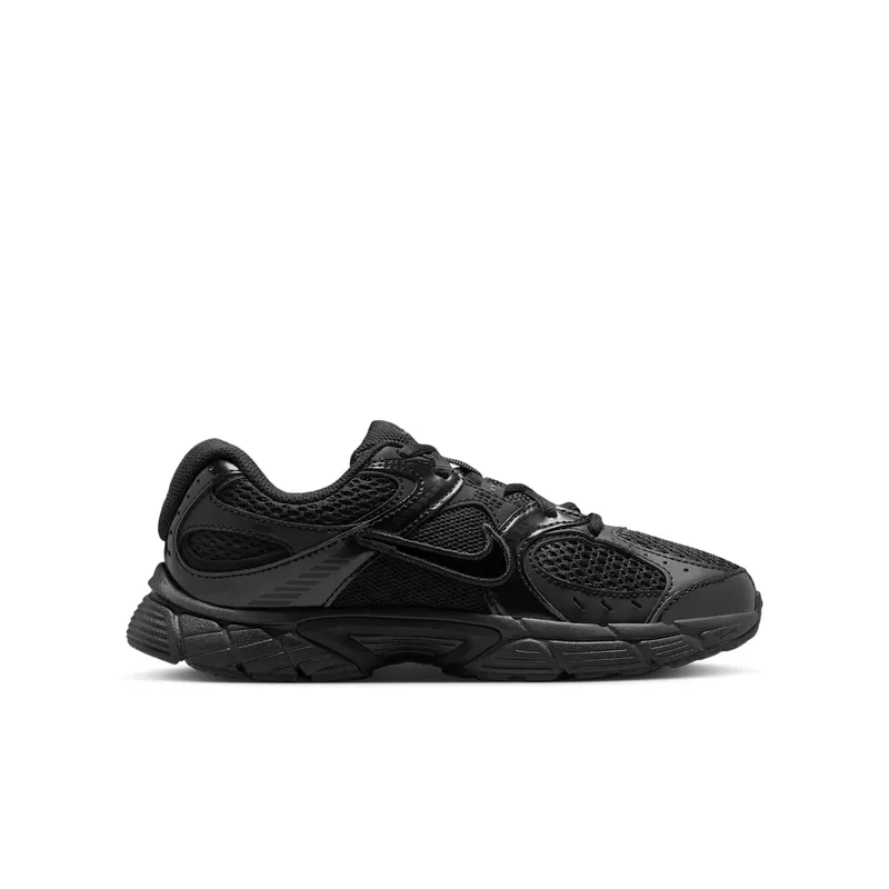 Nike V5 RNR GS “Triple Black” (HQ6411-002)