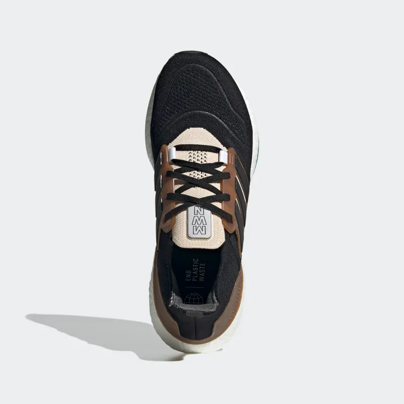 adidas Ultraboost 22 Made with Nature Core Black / Core Black / Wonder Taupe (HQ3536)