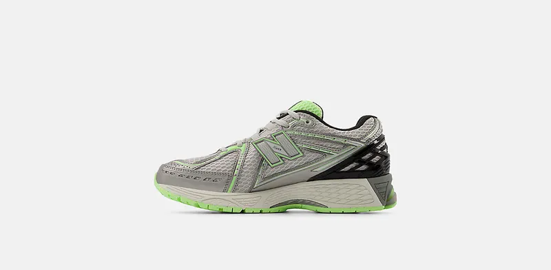 New Balance 1906R “Dark Silver Metallic Mint Flash” (U1906RCQ)