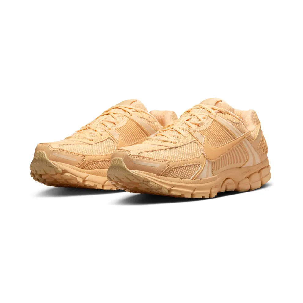 Nike Zoom Vomero 5 “Celestial Gold” (HF5493-200)
